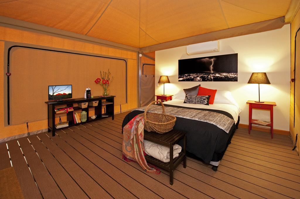 Squeakywindmill Boutique Tent B&B Alice Springs Exterior foto